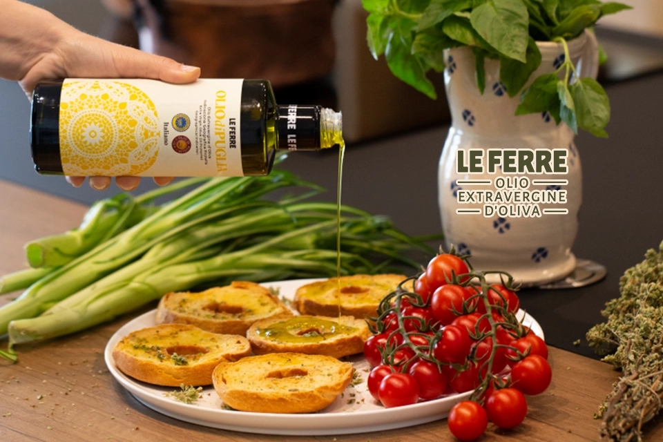 Logo Le Ferre sur une bouteille d’huile d’olive